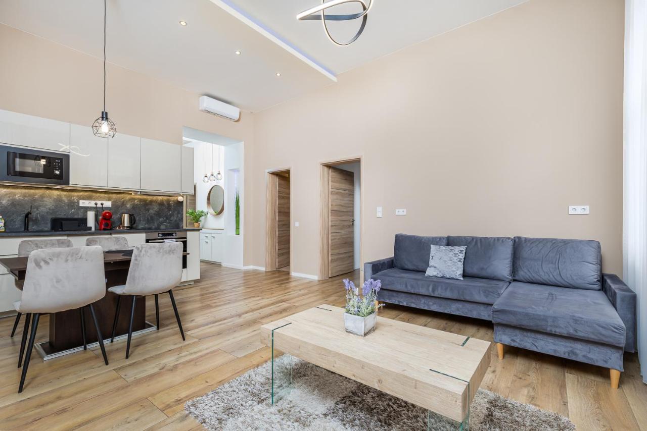 Csengery Deluxe Home With Balcony 부다페스트 외부 사진